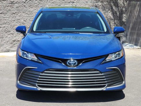 Used 2023 Toyota Camry LE w/ Convenience Package FWD image 3