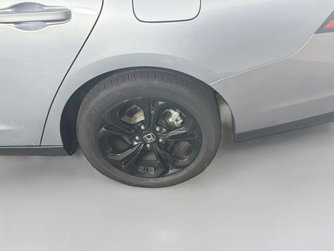 Used 2025 Honda Accord SE image 11