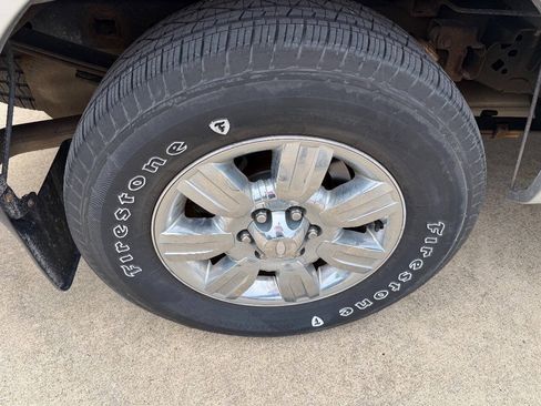 Used 2012 Ford F150 XLT w/ XLT Chrome Pkg AWD/4WD image 8