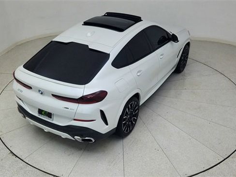 Used 2024 BMW X6 xDrive40i w/ Premium Package image 87