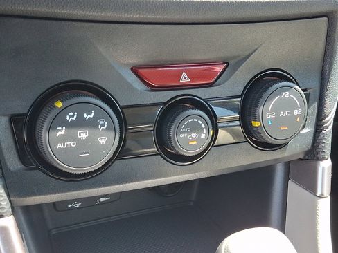 Certified 2023 Subaru Forester AWD/4WD image 16