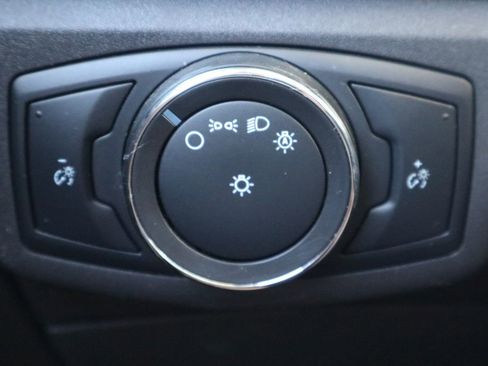 Used 2014 Ford Fusion SE FWD image 29