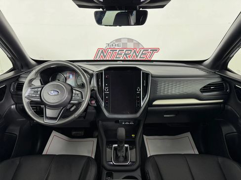 Used 2025 Subaru Forester Limited AWD/4WD image 11