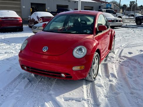 Used 1998 Volkswagen Beetle Coupe image 2