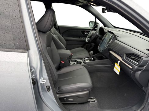New 2025 Subaru Forester Limited image 15