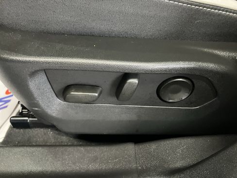 Used 2025 Buick Envision Sport Touring image 16