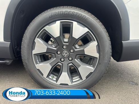 New 2026 Honda Pilot Elite image 35
