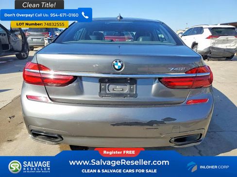 Used 2016 BMW 740i image 8