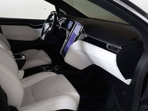 Used 2017 Tesla Model X 100D image 24
