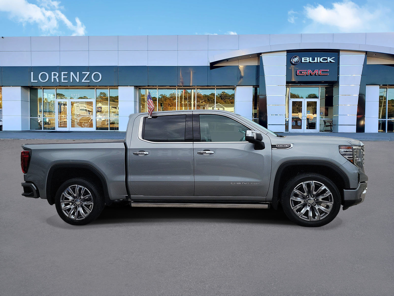 Used 2024 GMC Sierra 1500 Denali w/ Denali Reserve Package AWD/4WD image 3