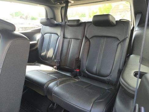 Certified 2025 Jeep Grand Wagoneer 4WD w/ 8-Passenger Seating Package image 31