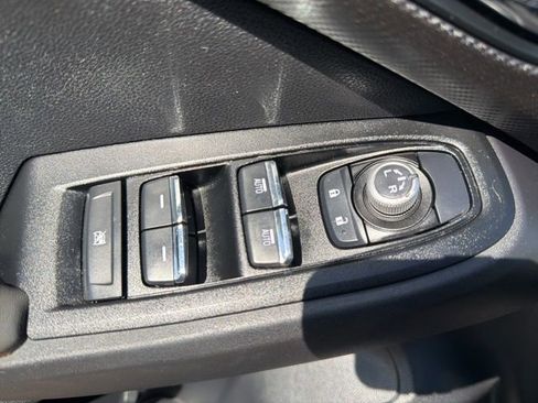 Used 2024 Subaru Crosstrek 2.5i Limited image 21