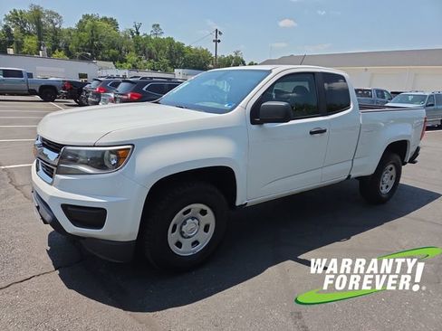 Used 2019 Chevrolet Colorado W/T w/ WT Convenience Package RWD image 3
