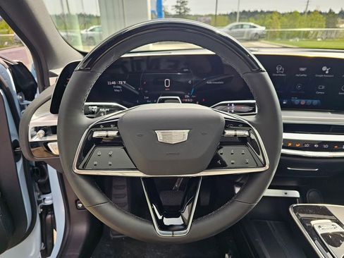 New 2026 Cadillac Lyriq Sport AWD/4WD image 24