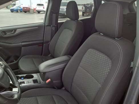 Used 2023 Ford Escape Active w/ Tech Pack #1 AWD/4WD image 14