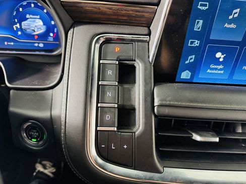 Used 2023 Chevrolet Suburban High Country w/ Max Trailering Package RWD image 17