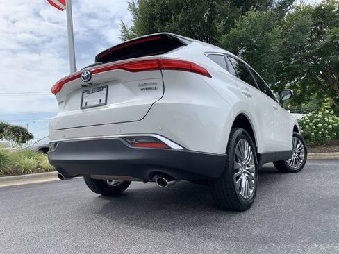 Used 2021 Toyota Venza Limited w/ Advanced Technology Package AWD/4WD image 8