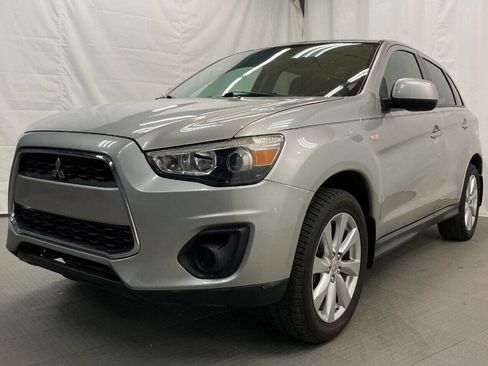 Used 2015 Mitsubishi Outlander Sport ES image 4