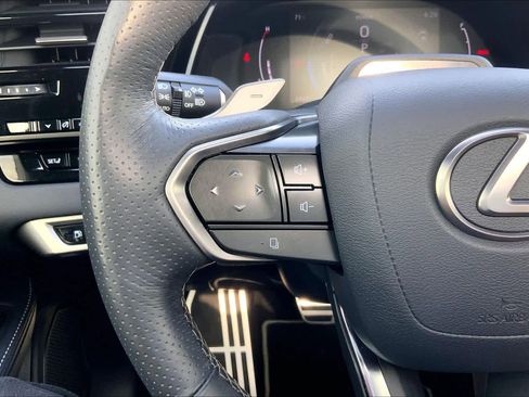 Used 2024 Lexus RX 500h F Sport w/ Convenience Package image 23