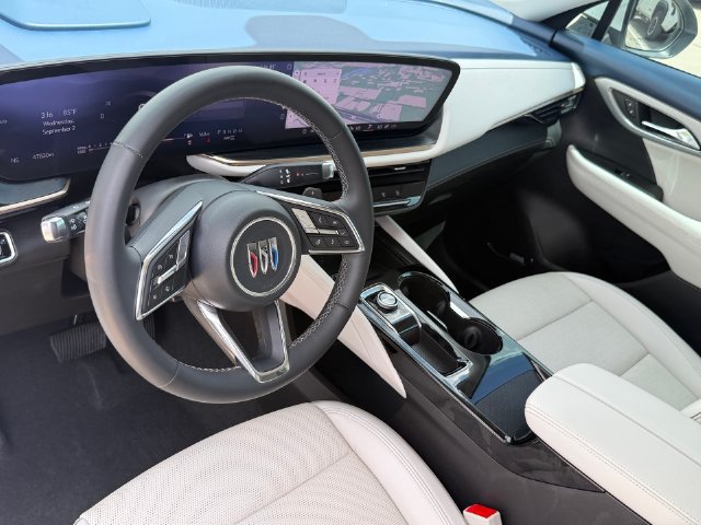 Used 2024 Buick Envision Avenir AWD/4WD image 11