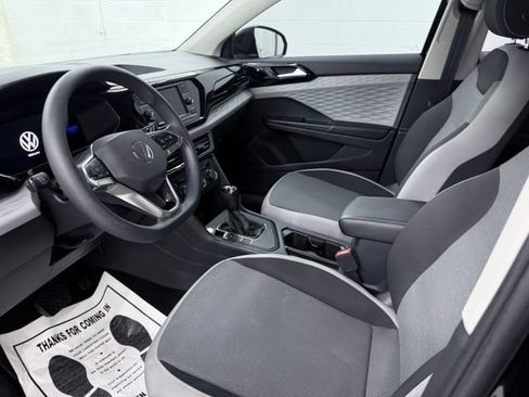 Used 2022 Volkswagen Taos S FWD image 17