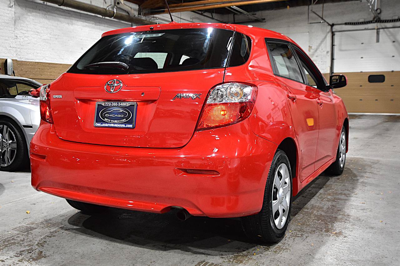 Used 2009 Toyota Matrix w/ PWR Pkg FWD image 4