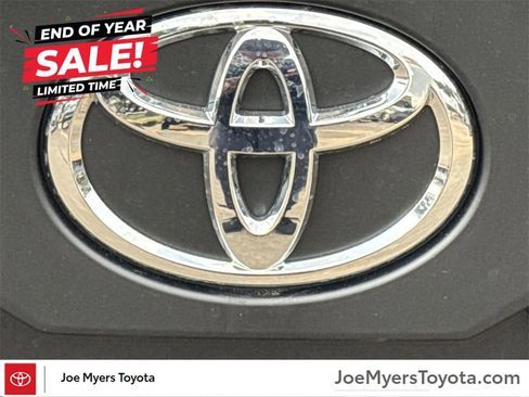 New 2026 Toyota Corolla Cross L image 25