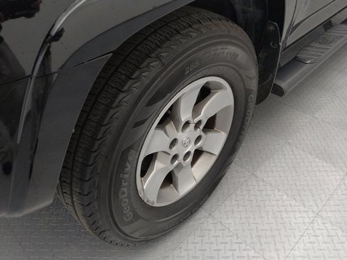 Used 2019 Toyota 4Runner SR5 image 31