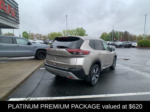 Certified 2023 Nissan Rogue Platinum w/ Platinum Premium Package AWD/4WD image 3