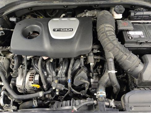 Used 2018 Hyundai Elantra Sport FWD image 30