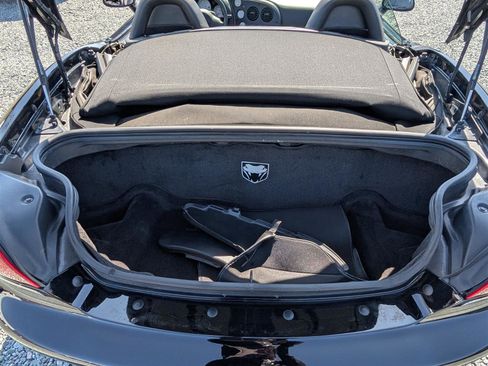 Used 2006 Dodge Viper SRT-10 image 18