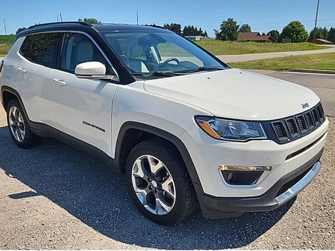 Used 2019 Jeep Compass Limited w/ Safety & Security Group AWD/4WD image 8