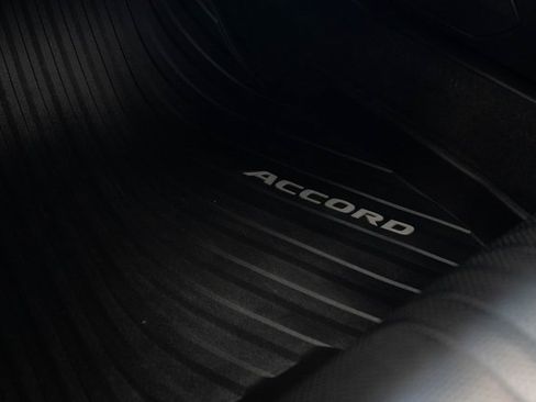 Certified 2021 Honda Accord EX-L image 24