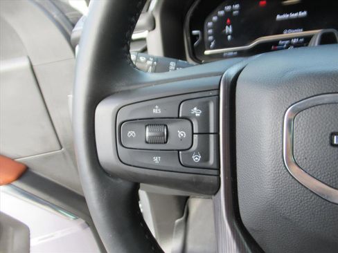 Used 2023 GMC Yukon Denali Ultimate image 20