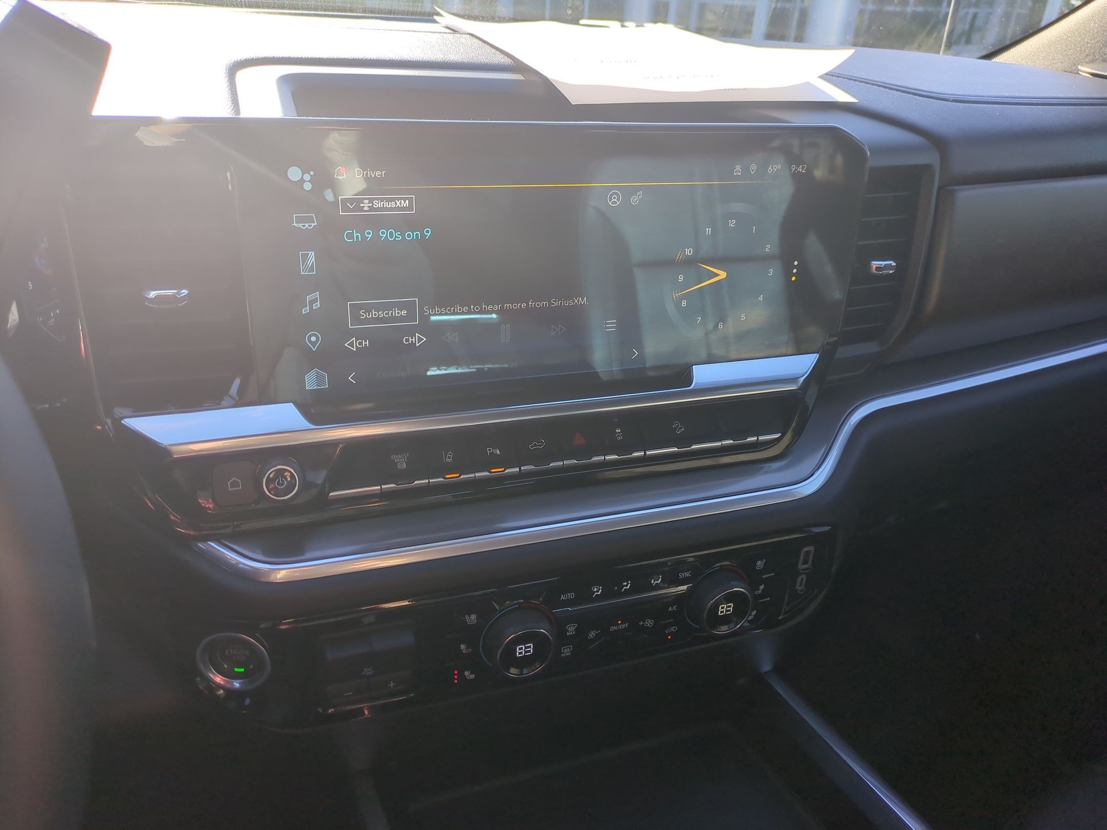 Used 2024 Chevrolet Silverado 2500 High Country w/ High Country Premium Package AWD/4WD image 22