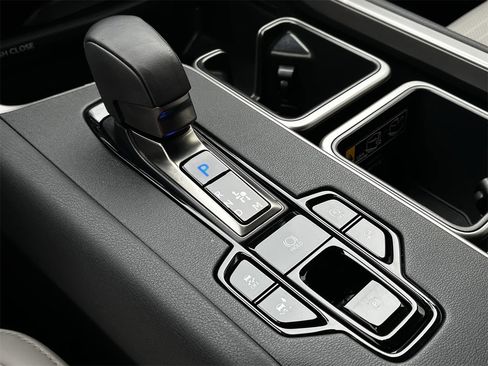 Used 2025 Lexus TX 350 350 Premium w/Pano-Roof/Tech P image 17