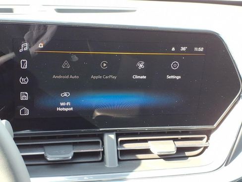 New 2026 Chevrolet Trax LT w/ LT Convenience Package image 19