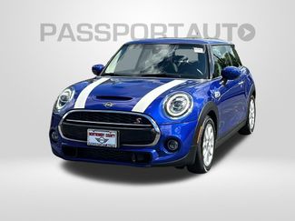 Used 2020 MINI Cooper S image 1