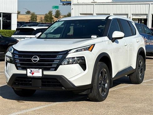 New 2026 Nissan Rogue SV w/ Cold Weather Package image 4