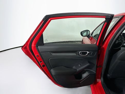 Used 2025 Honda Civic Sport image 25