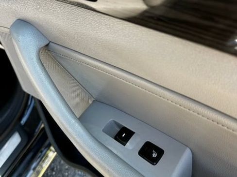 Used 2015 Hyundai Sonata Limited FWD image 16