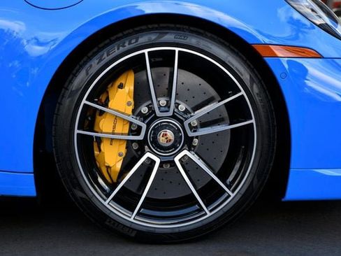 Used 2022 Porsche 911 Turbo S image 29