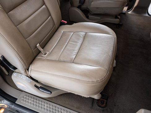 Used 2003 Ford Excursion Limited image 37