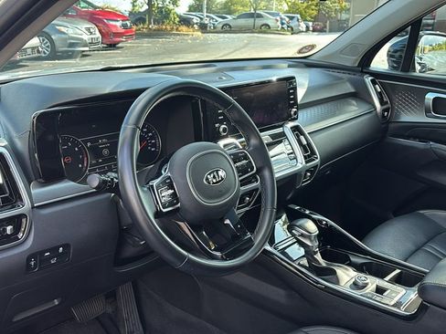 Used 2021 Kia Sorento SX image 23