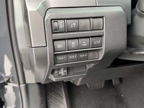 New 2026 Toyota Tacoma TRD Off-Road AWD/4WD image 17