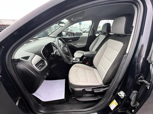 Used 2020 Chevrolet Equinox LS AWD/4WD image 22