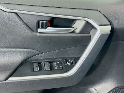 Certified 2025 Toyota RAV4 XLE image 17