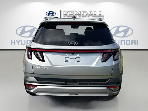 New 2026 Hyundai Tucson Limited FWD image 5
