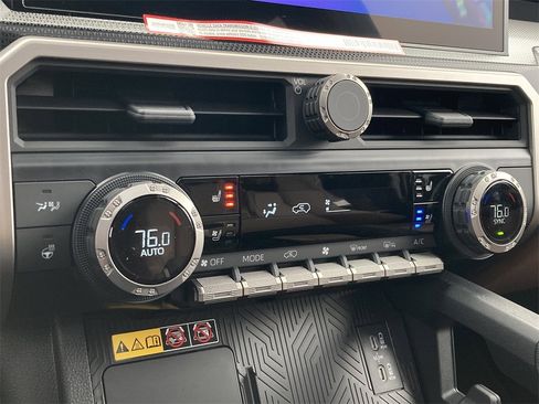 New 2026 Toyota 4Runner Limited image 24