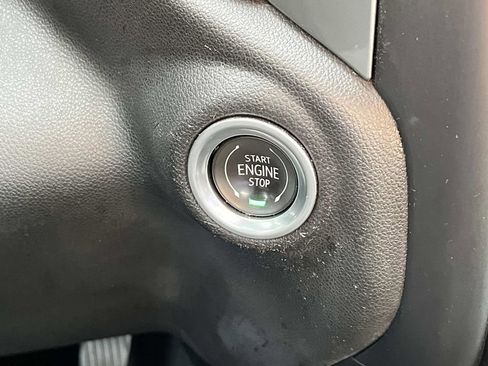 Used 2019 Chevrolet Silverado 1500 LT w/ All-Star Edition image 34